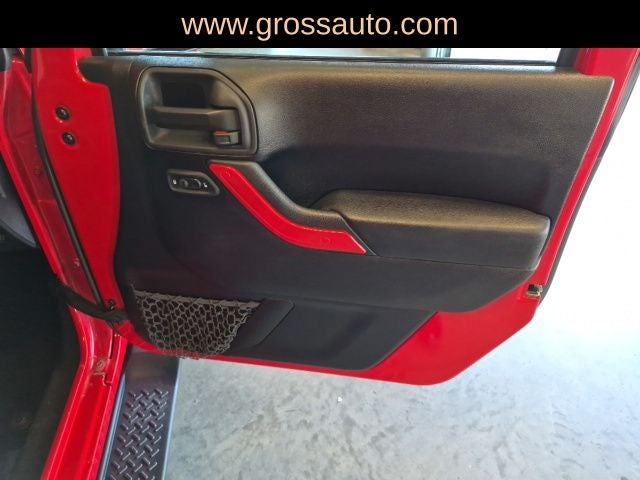 2014 Jeep Wrangler Unlimited Unlimited Sahara