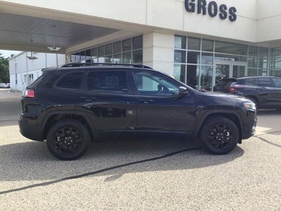 2023 Jeep Cherokee Altitude