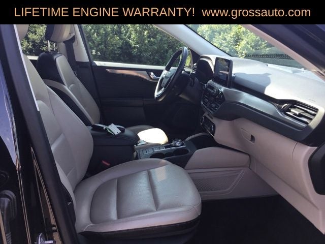 2021 Ford Escape Titanium