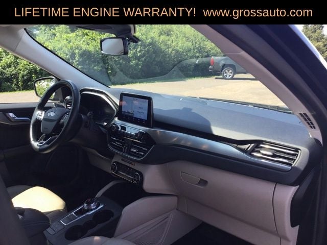 2021 Ford Escape Titanium