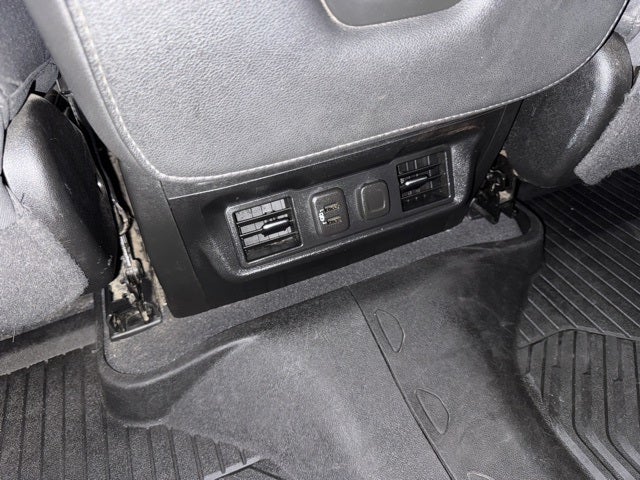 2021 Chevrolet Silverado 1500 4WD Crew Cab Short Bed RST