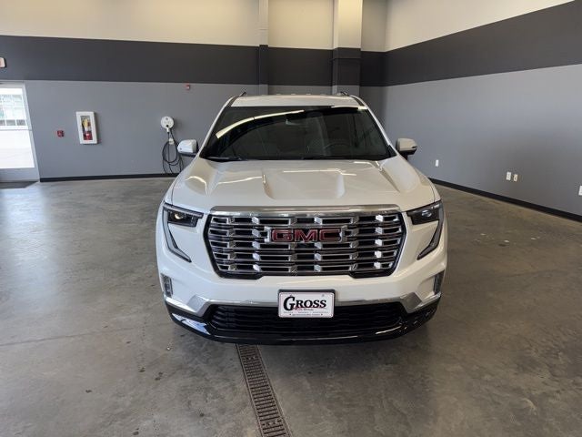 2025 GMC Acadia Denali