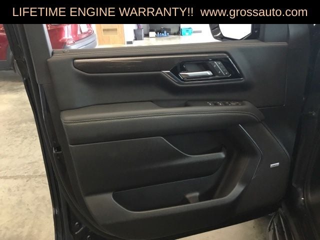 2025 GMC Yukon XL Elevation