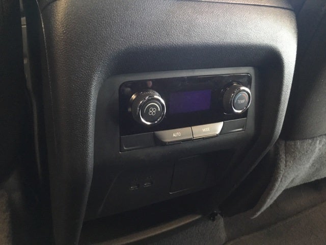 2025 Chevrolet Traverse AWD LT