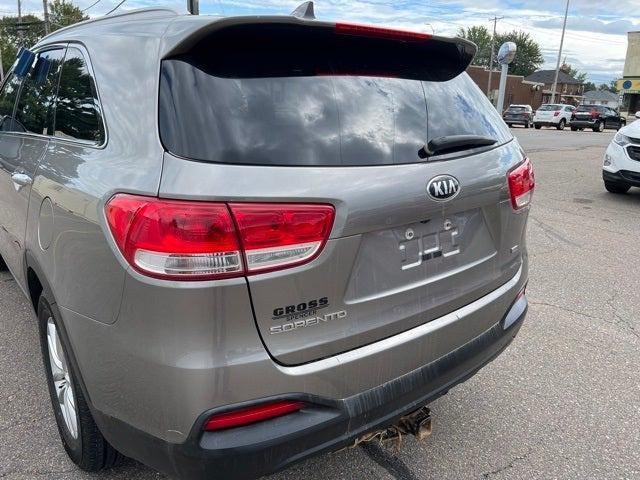 2018 Kia Sorento LX