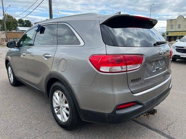 2018 Kia Sorento LX