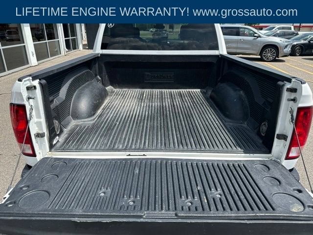 2022 RAM 1500 Classic SLT