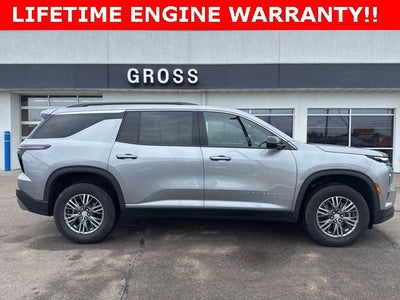 2025 Chevrolet Traverse LT