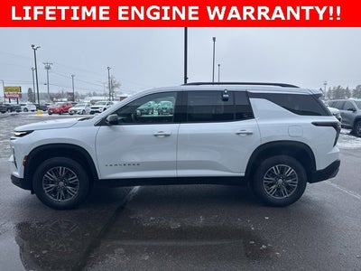 2025 Chevrolet Traverse LT