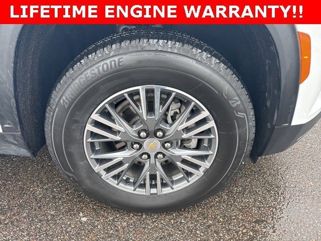 2025 Chevrolet Traverse LT