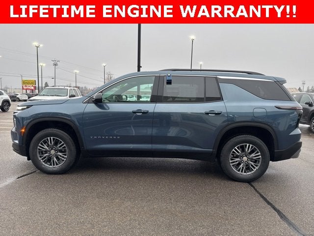 2025 Chevrolet Traverse LT