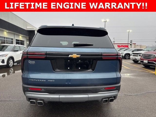 2025 Chevrolet Traverse LT
