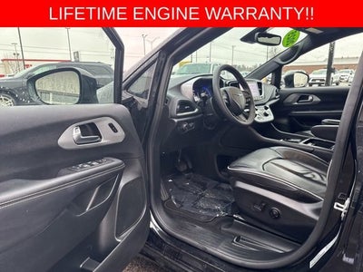 2025 Chrysler Pacifica Limited