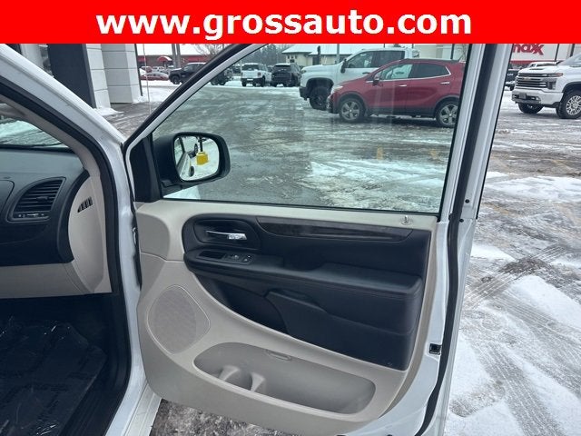 2020 Dodge Grand Caravan SE