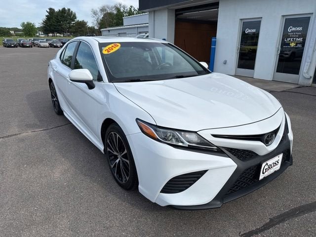 2018 Toyota Camry 2.5 Auto SE's photo