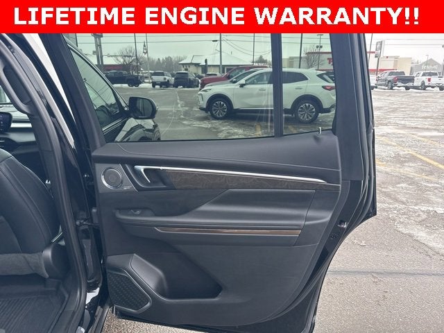 2025 Buick Enclave Avenir