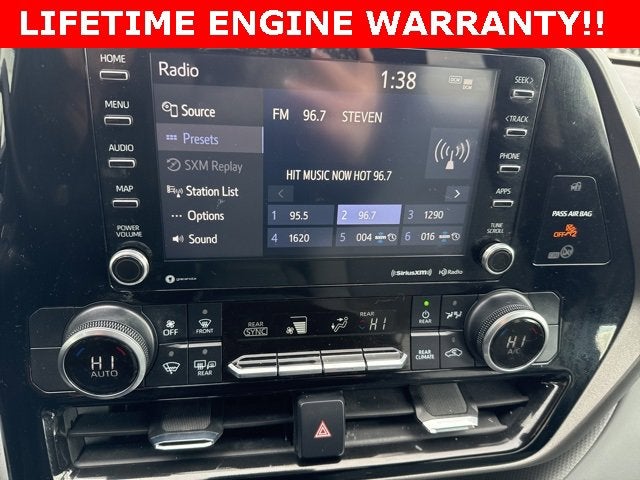 2022 Toyota Highlander LE