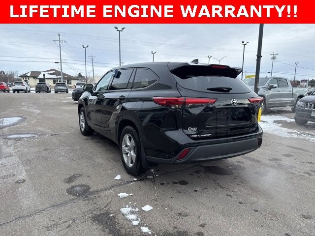 2022 Toyota Highlander LE