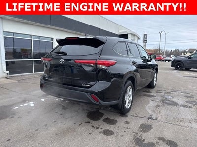 2022 Toyota Highlander LE