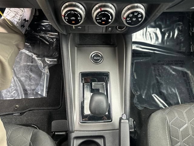 2024 Mitsubishi Outlander Sport S