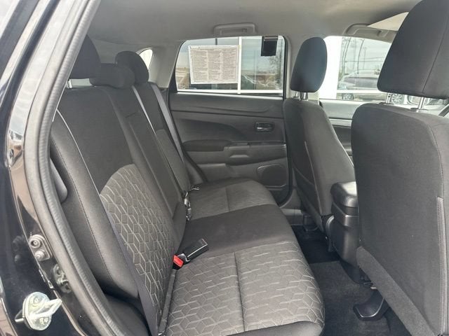 2024 Mitsubishi Outlander Sport S