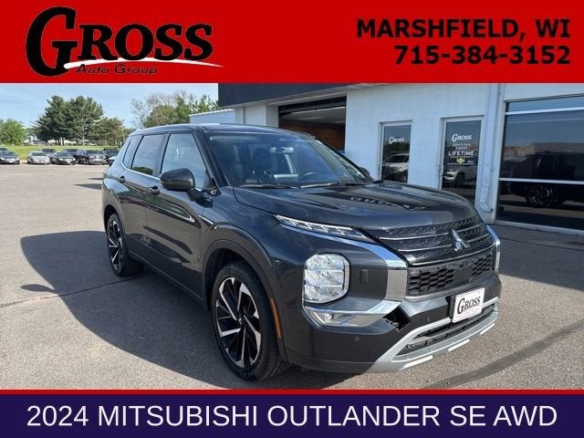 2024 Mitsubishi Outlander's photo