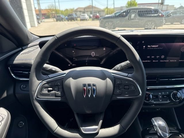 2026 Buick Envista Sport Touring's photo