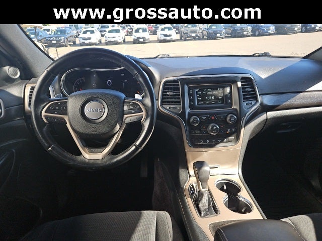 2017 Jeep Grand Cherokee Laredo 4x4