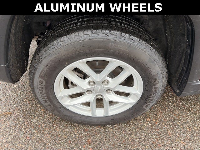 2024 Jeep Grand Cherokee Laredo X 4x4