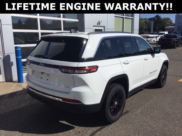 2023 Jeep Grand Cherokee Laredo