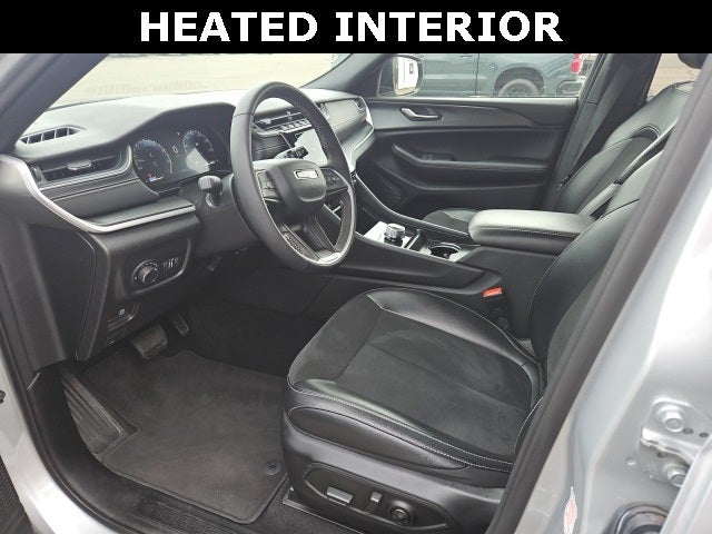 2024 Jeep Grand Cherokee L Altitude 4x4