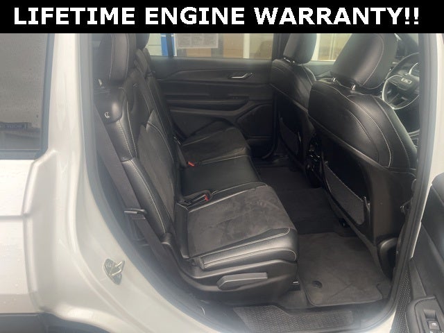 2024 Jeep Grand Cherokee L Altitude 4x4