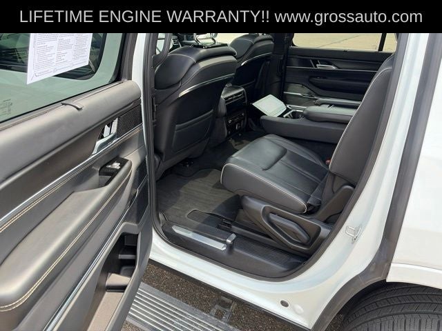 2024 Jeep Grand Wagoneer Series II