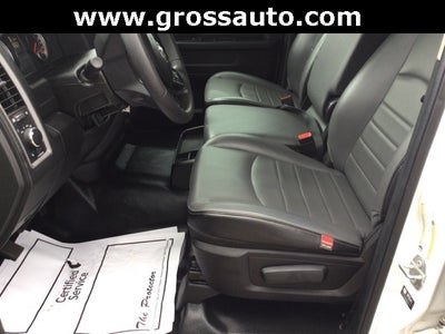 2023 RAM 1500 Classic Tradesman Crew Cab 4x4 6'4' Box