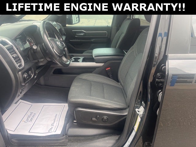 2022 RAM 1500 Big Horn Crew Cab 4x4 5'7' Box