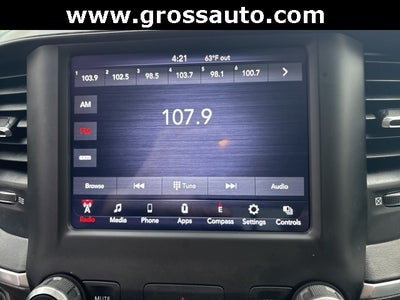 2020 RAM 1500 Big Horn Crew Cab 4x4 5'7' Box