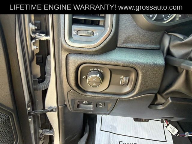 2022 RAM 1500 Base