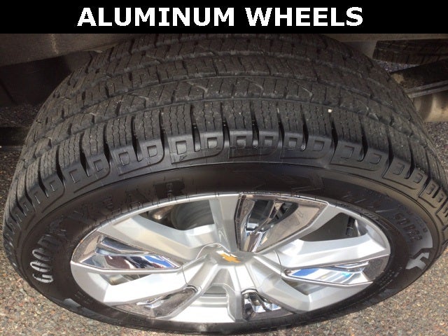 2023 Chevrolet Silverado 1500 4WD Crew Cab Short Bed High Country