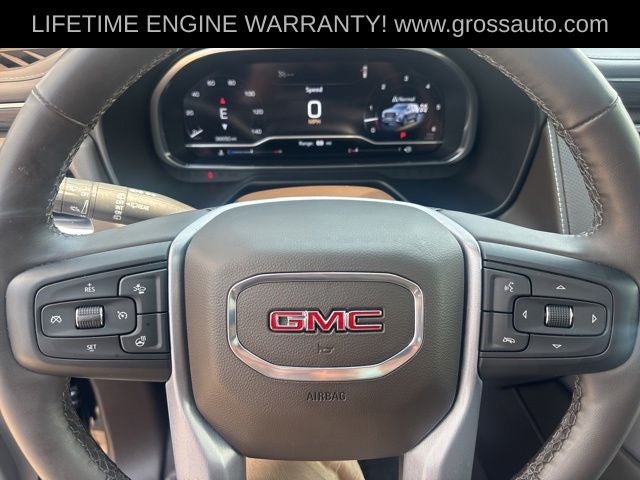 2023 GMC Yukon SLT