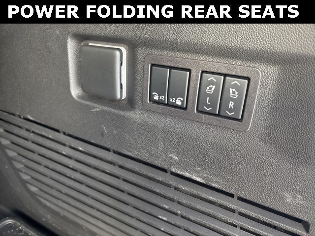 2023 GMC Yukon 4WD AT4