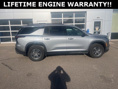2025 Chevrolet Traverse AWD LT