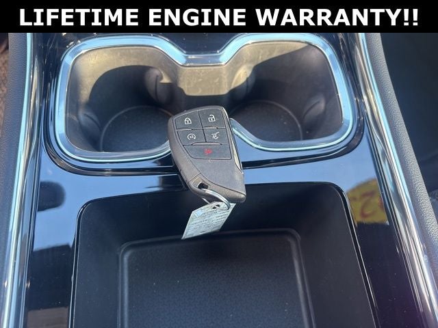 2025 Chevrolet Traverse LT 2LT