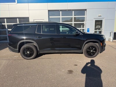 2025 Chevrolet Traverse AWD LT