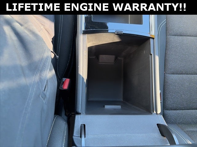 2025 Chevrolet Traverse LT 2LT