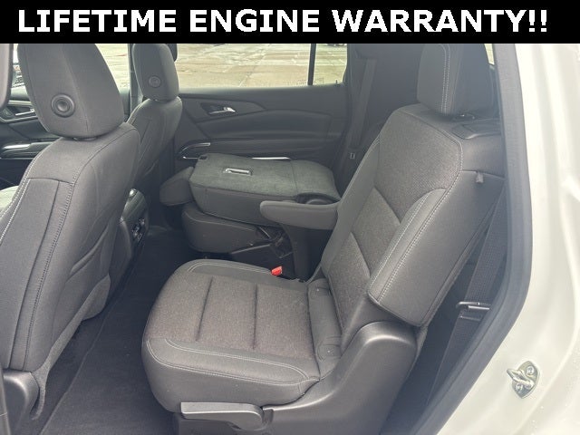 2025 Chevrolet Traverse AWD LT