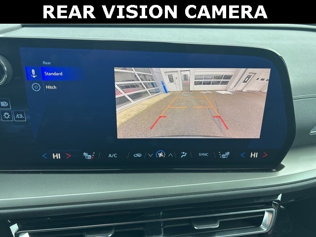 2025 Chevrolet Traverse AWD LT