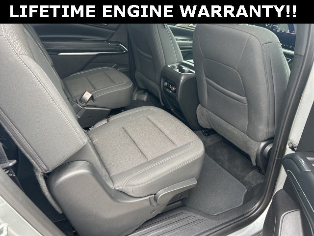 2025 Chevrolet Traverse AWD LT