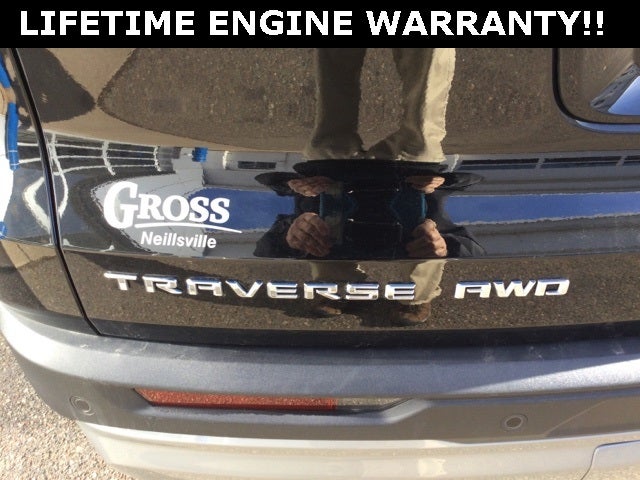 2025 Chevrolet Traverse AWD LT