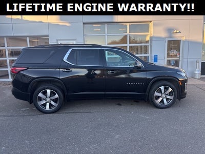 2022 Chevrolet Traverse AWD LT Leather