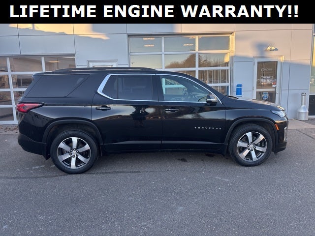 2022 Chevrolet Traverse AWD LT Leather